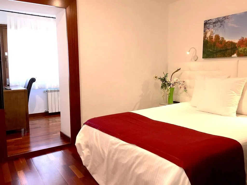 Hotel Del Lago Puigcerdà