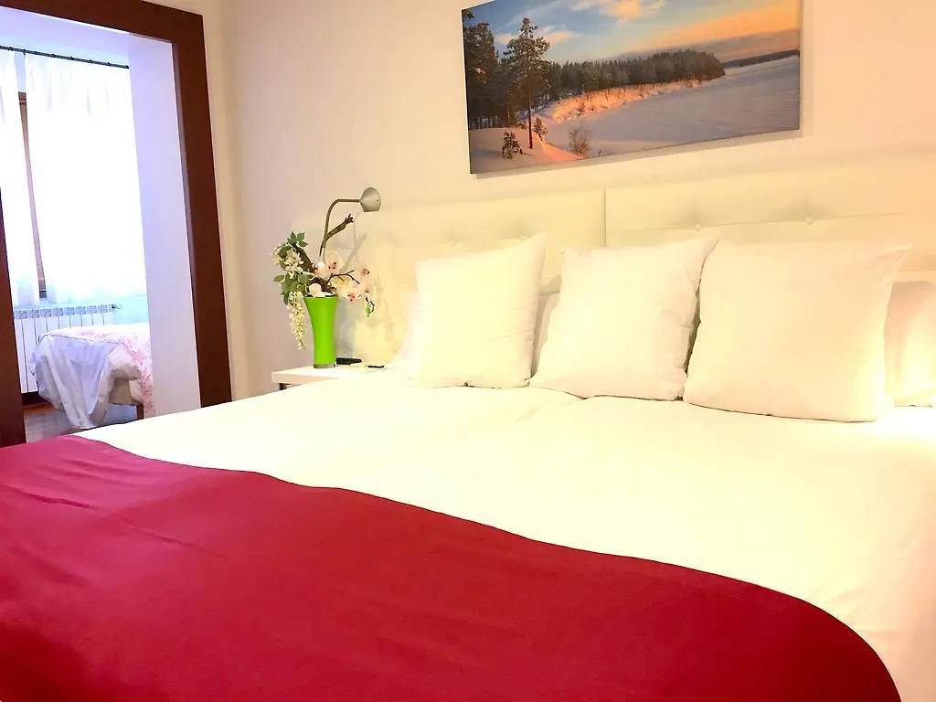 Hotel Del Lago Puigcerdà 4*,  España